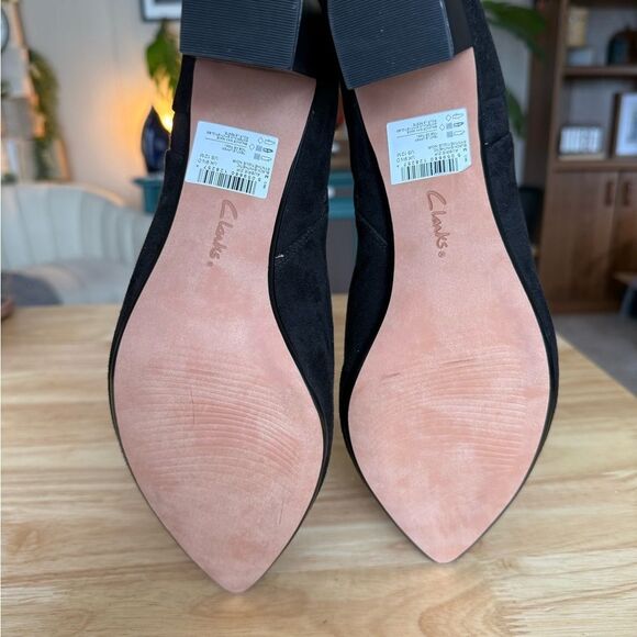 NWOT Clarks Suede Black Heeled Boots - Picture 5 of 5